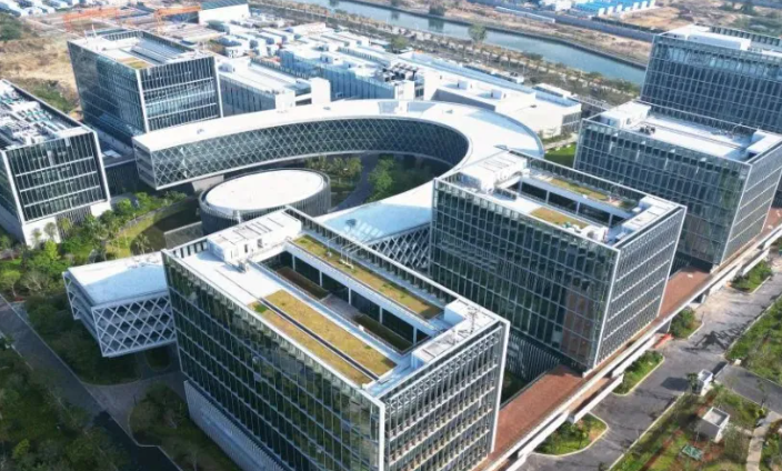法律科技赋能企业合规：极客律师金融法务服务技术架构解析